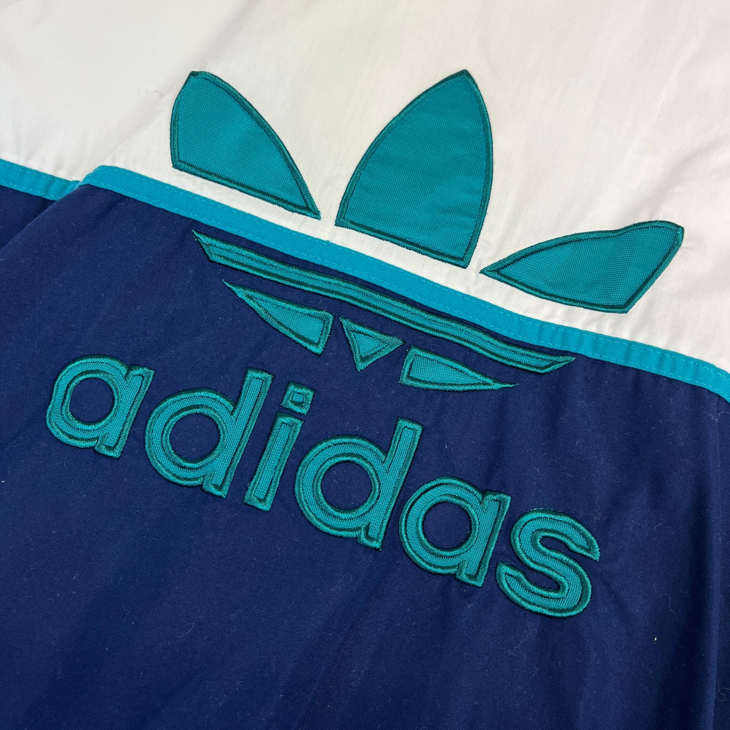 02568 Adidas 90s Tracktop
