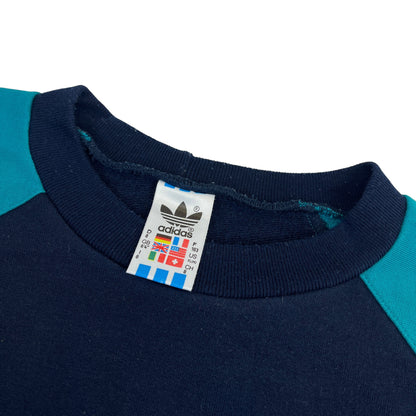 02583 Adidas 90s Sweater