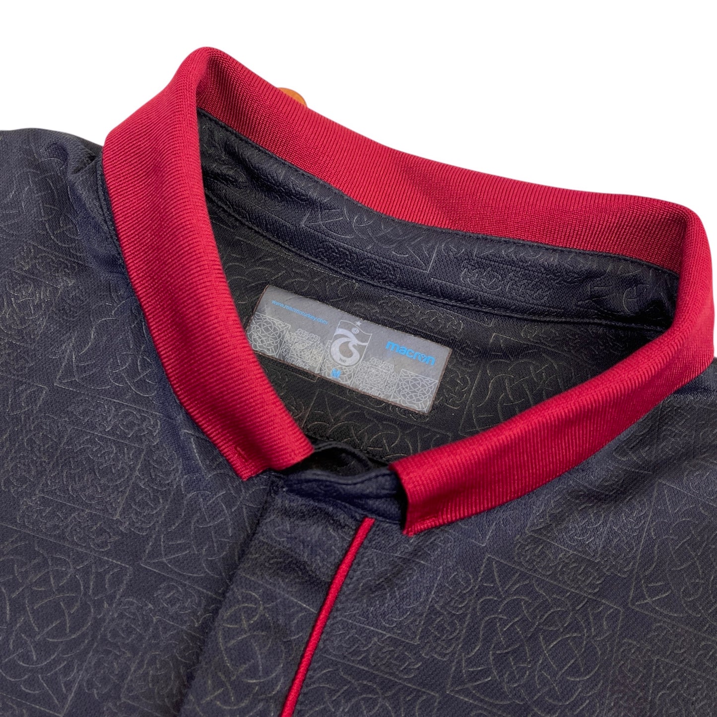 02936 Macron Trabzonspor 2021-2022 “Esma” Third Jersey