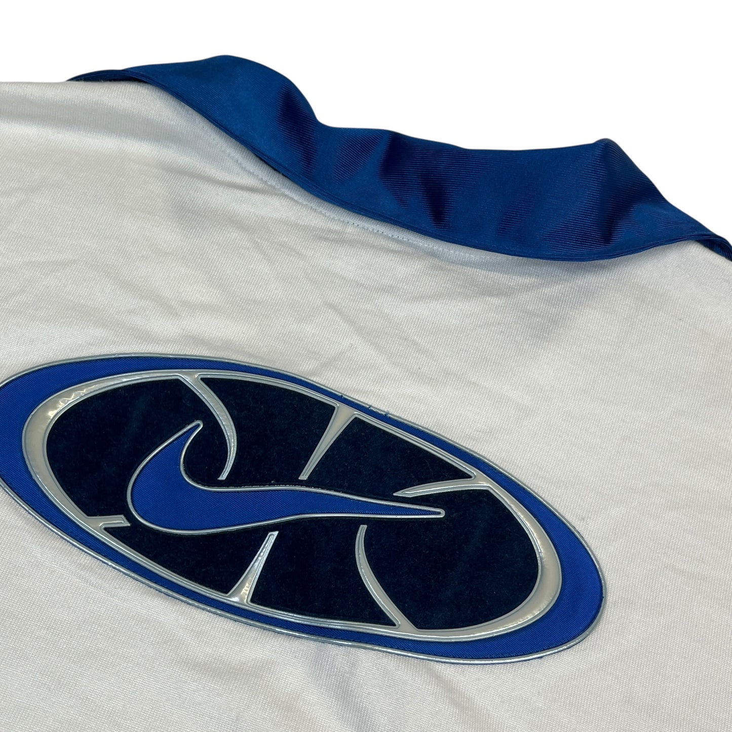 03052 Nike 90s Basketball Warmup Jersey