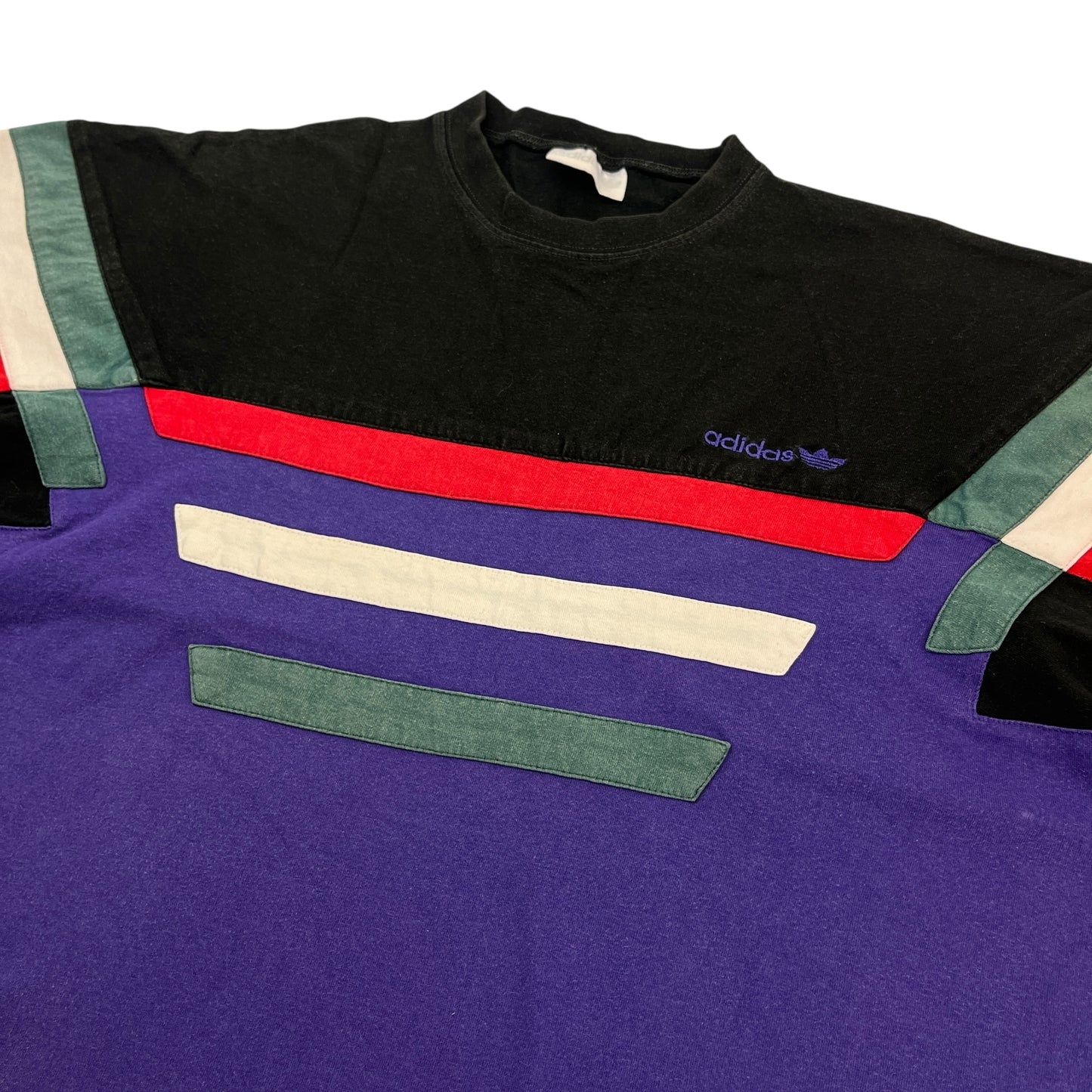 ADIDAS 90s T-shirt