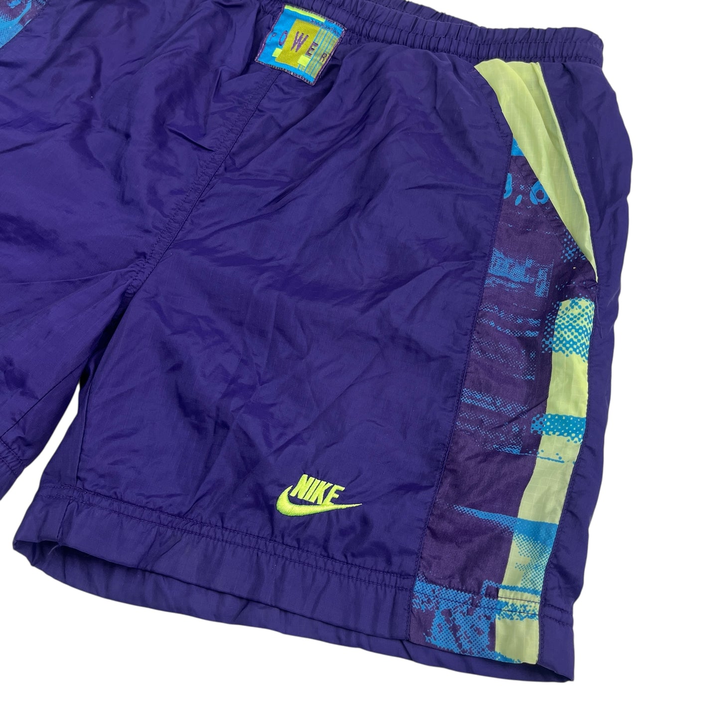 02735 Nike 90s Shorts
