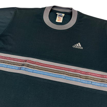 ADIDAS 2000s Tshirt