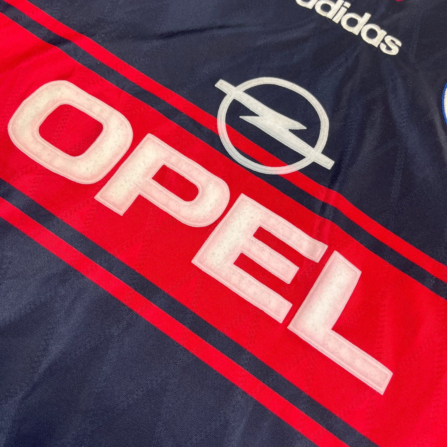 02713 Adidas FC Bayern München 1997-1999 Home Jersey