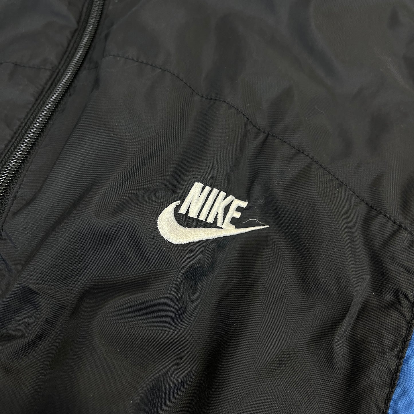 02560 Nike 90s Tracktop