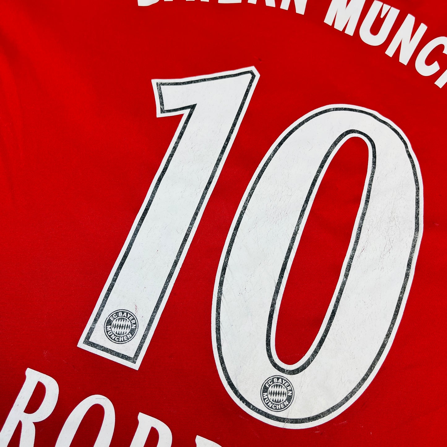 Adidas „Arjen Robben“ 2010-2011 FC Bayern München Home Jersey