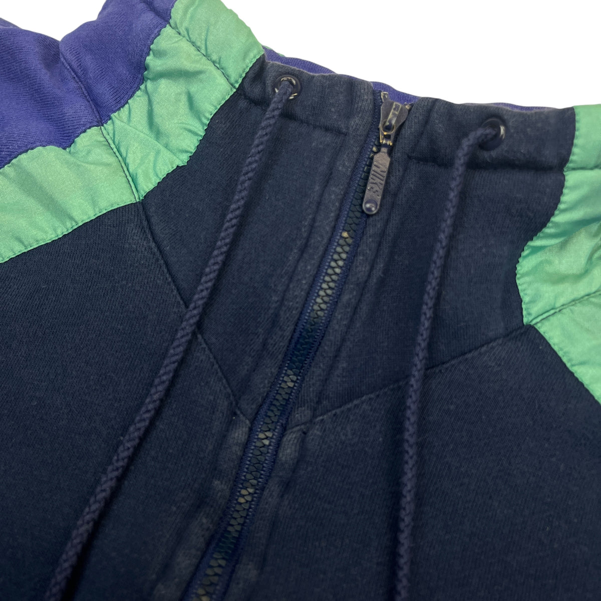 NIKE 90s “Just Do It” Sweater