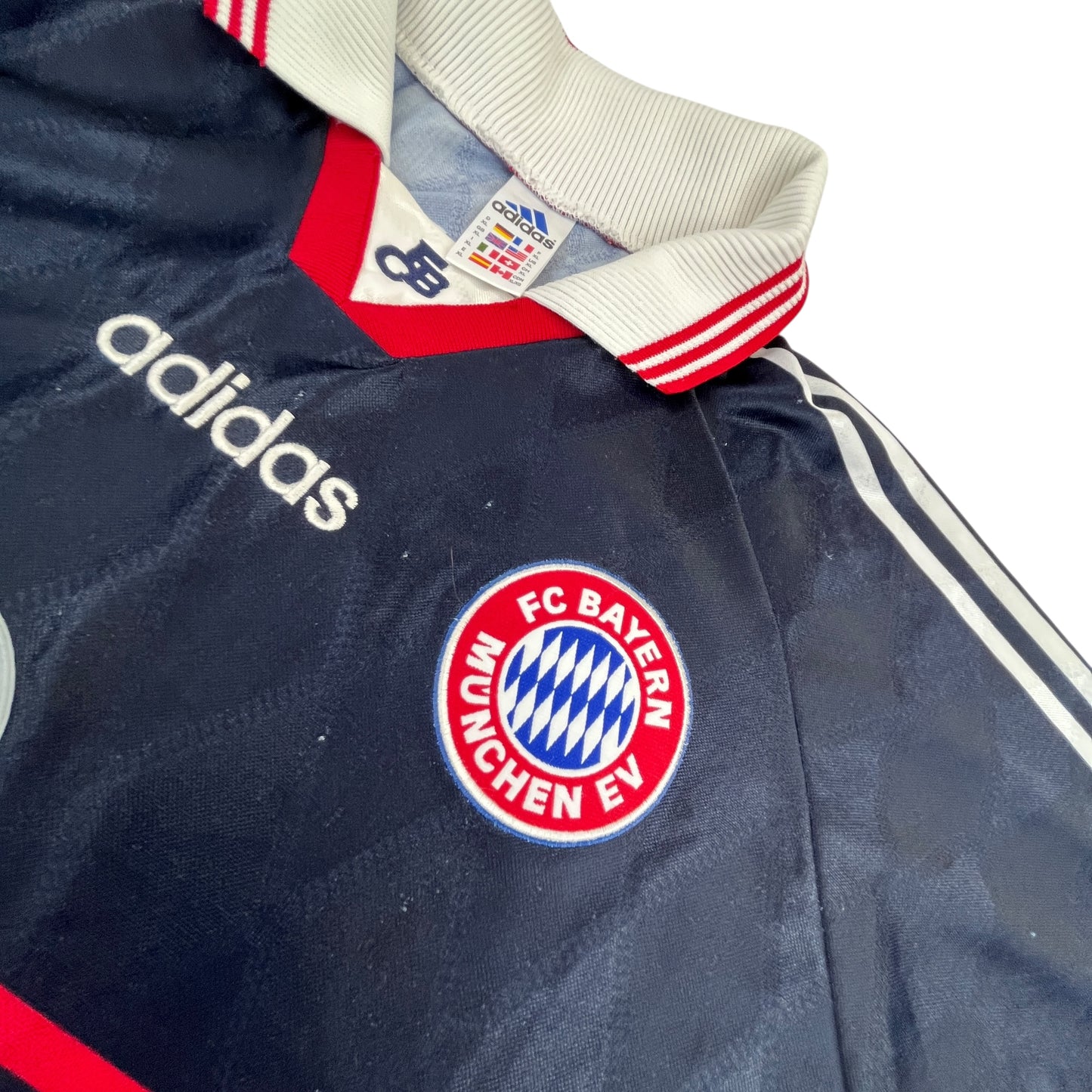 02733 Adidas FC Bayern München 1997-1999 „Thomas Helmer“ Home Jersey