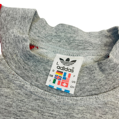 ADIDAS 90s Tshirt