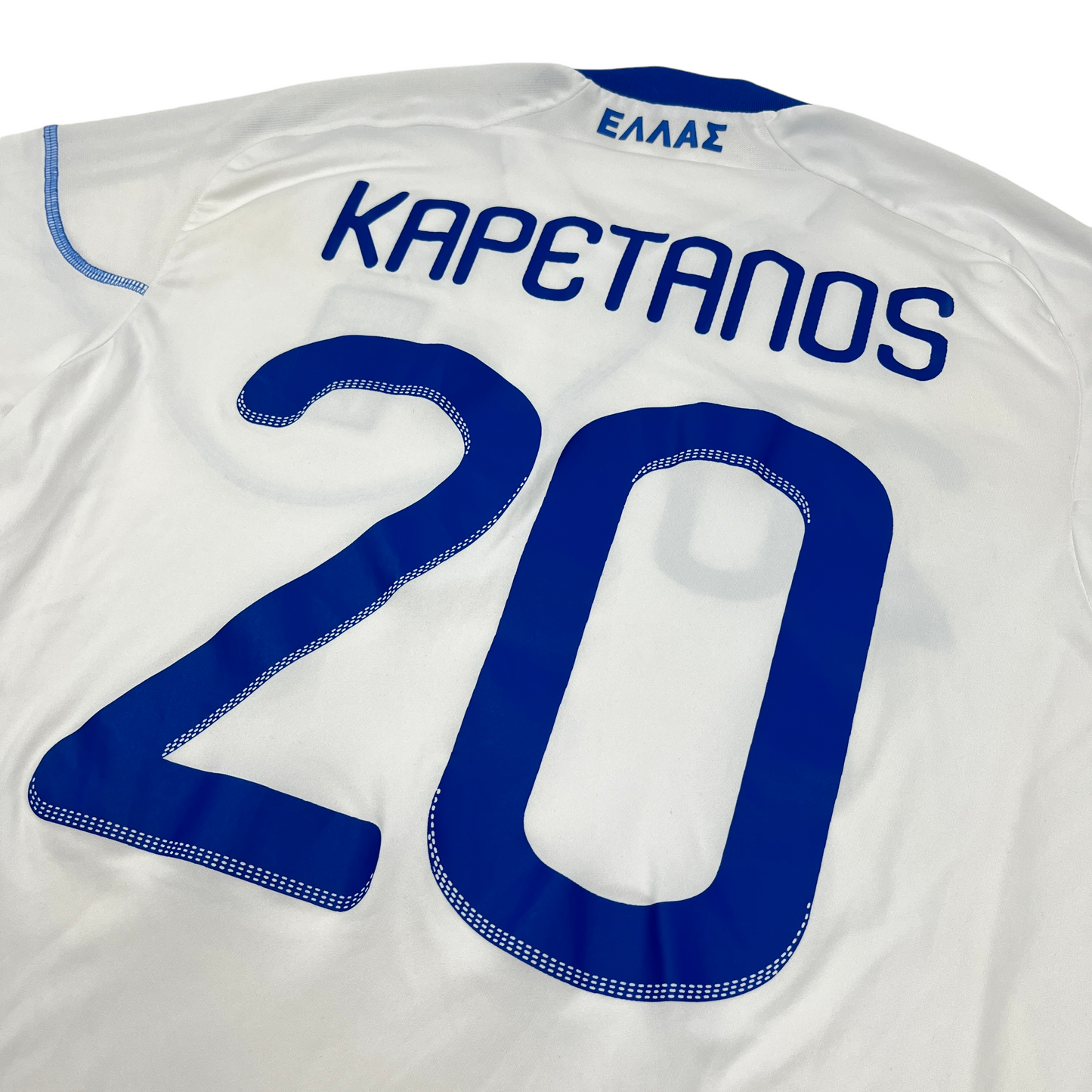 01888 Adidas Greek National Soccer Team 2010 Pantolis Kapetanos Home Jerseys ( signed )
