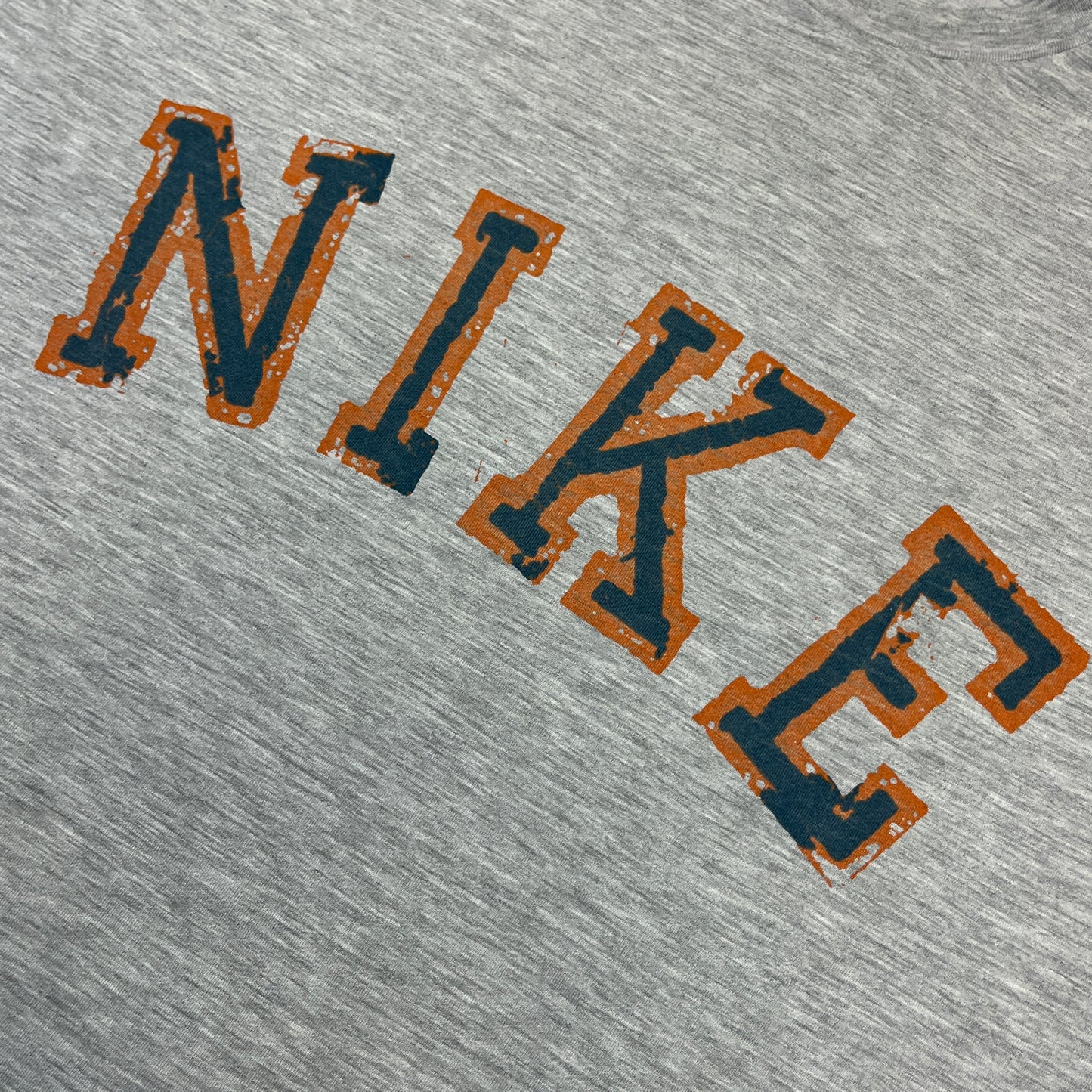 Nike 90s Logo Tshirt