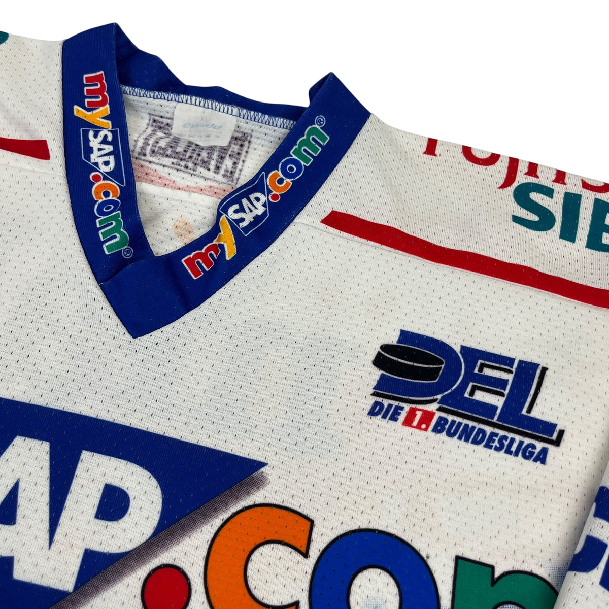EWALD ADLER MANNHEIM Mike Rosati „team signed“ 2001/02 Icehockey Jersey.