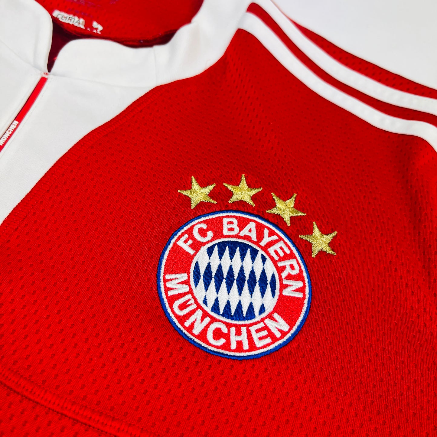 02729 Adidas FC Bayern München „Mario Gomez“ 2009-2010 Home Jersey