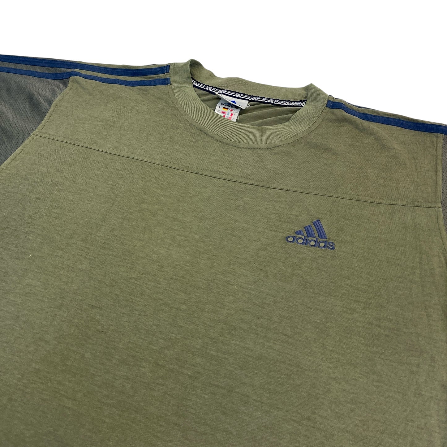 02906 Adidas 90s Tshirt