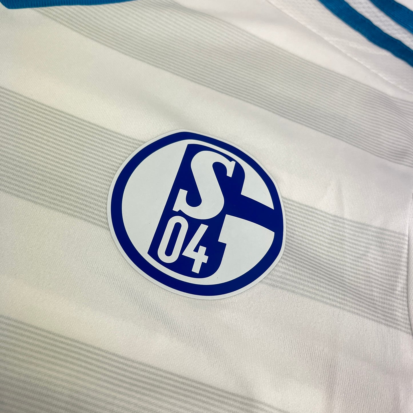 02732 Adidas FC Schalke 04 2016-2017 Away Jersey