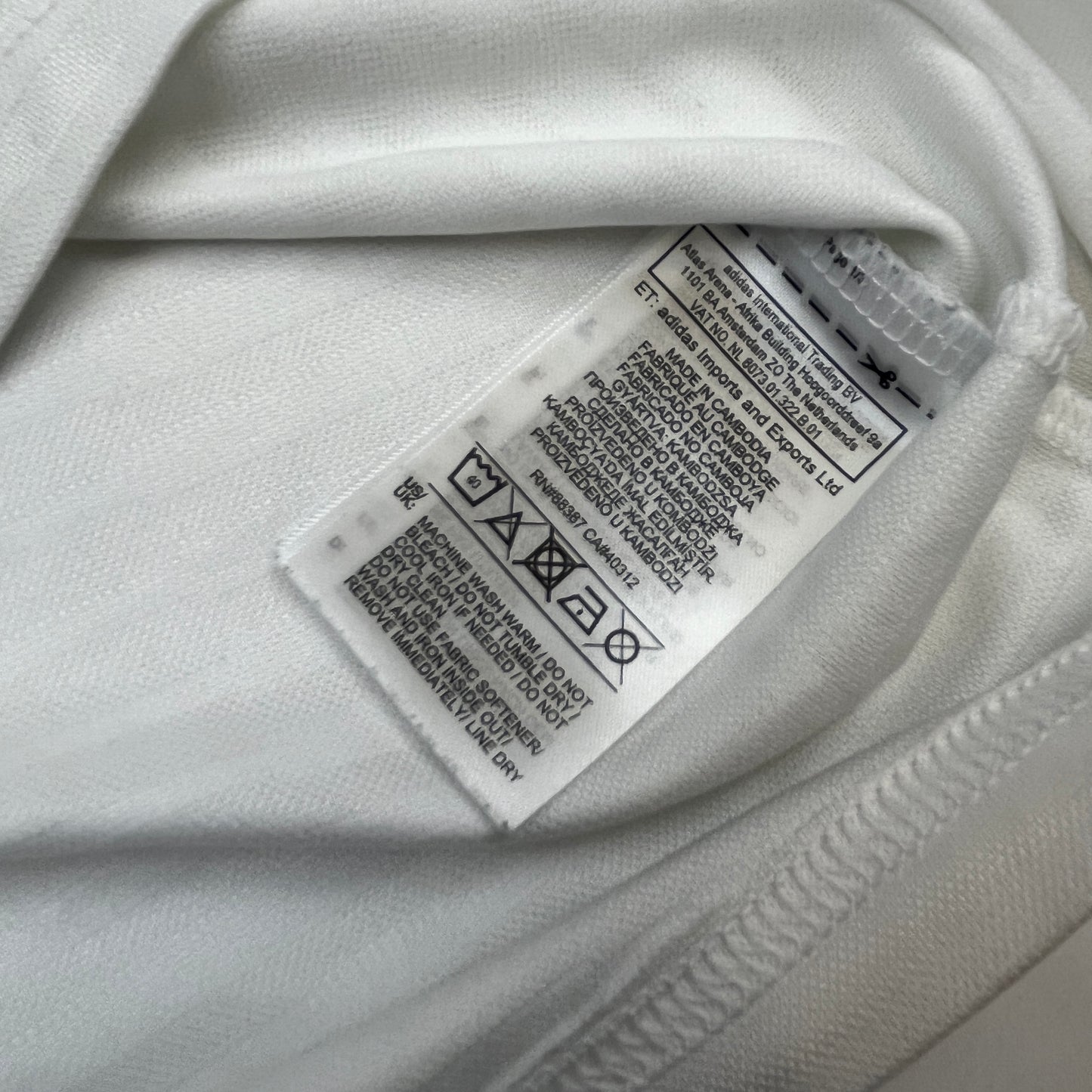 Adidas HSV 2018-2019 Home Jersey
