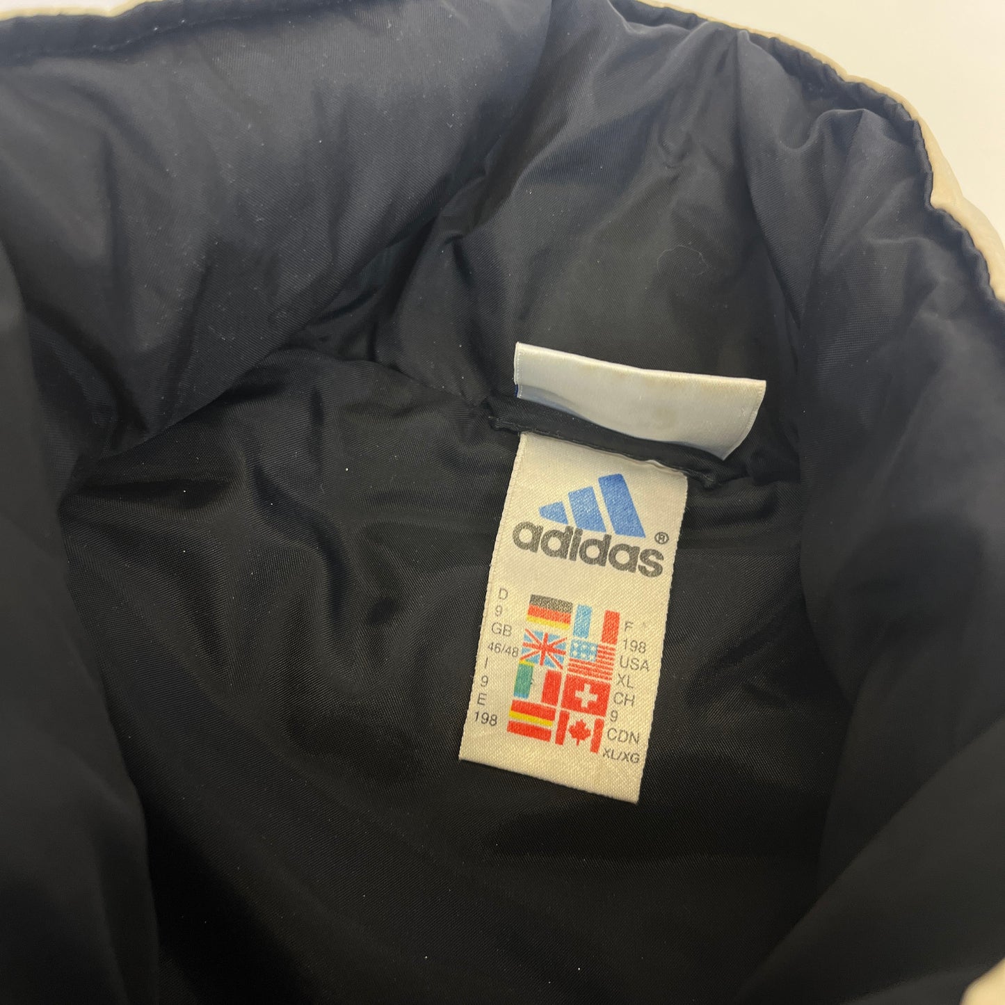 02322 Adidas 90s Coach Jacket