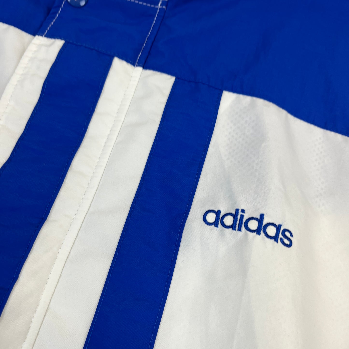 02567 Adidas 90s Tracktop