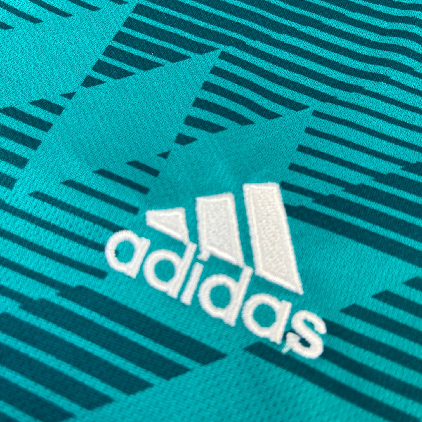 02708 Adidas DFB 2016 Away Jersey