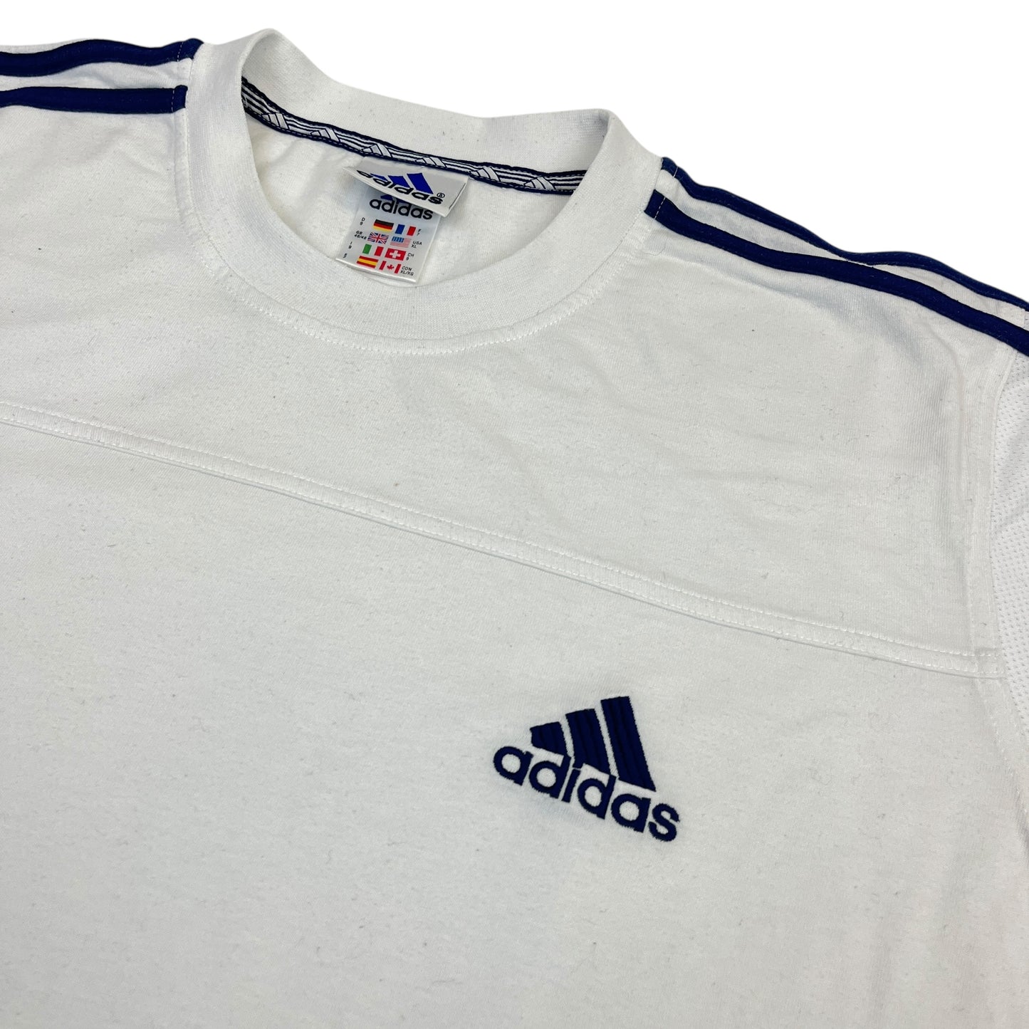 Adidas 2000s T-Shirt