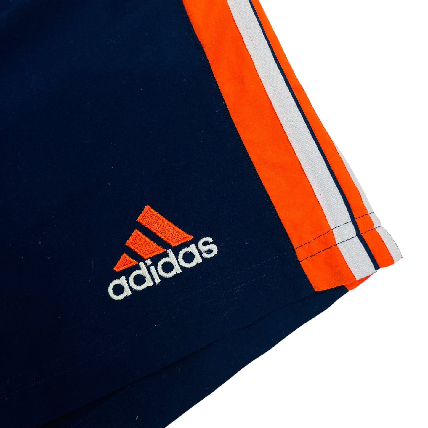 03235 Adidas 90s Trackshorts