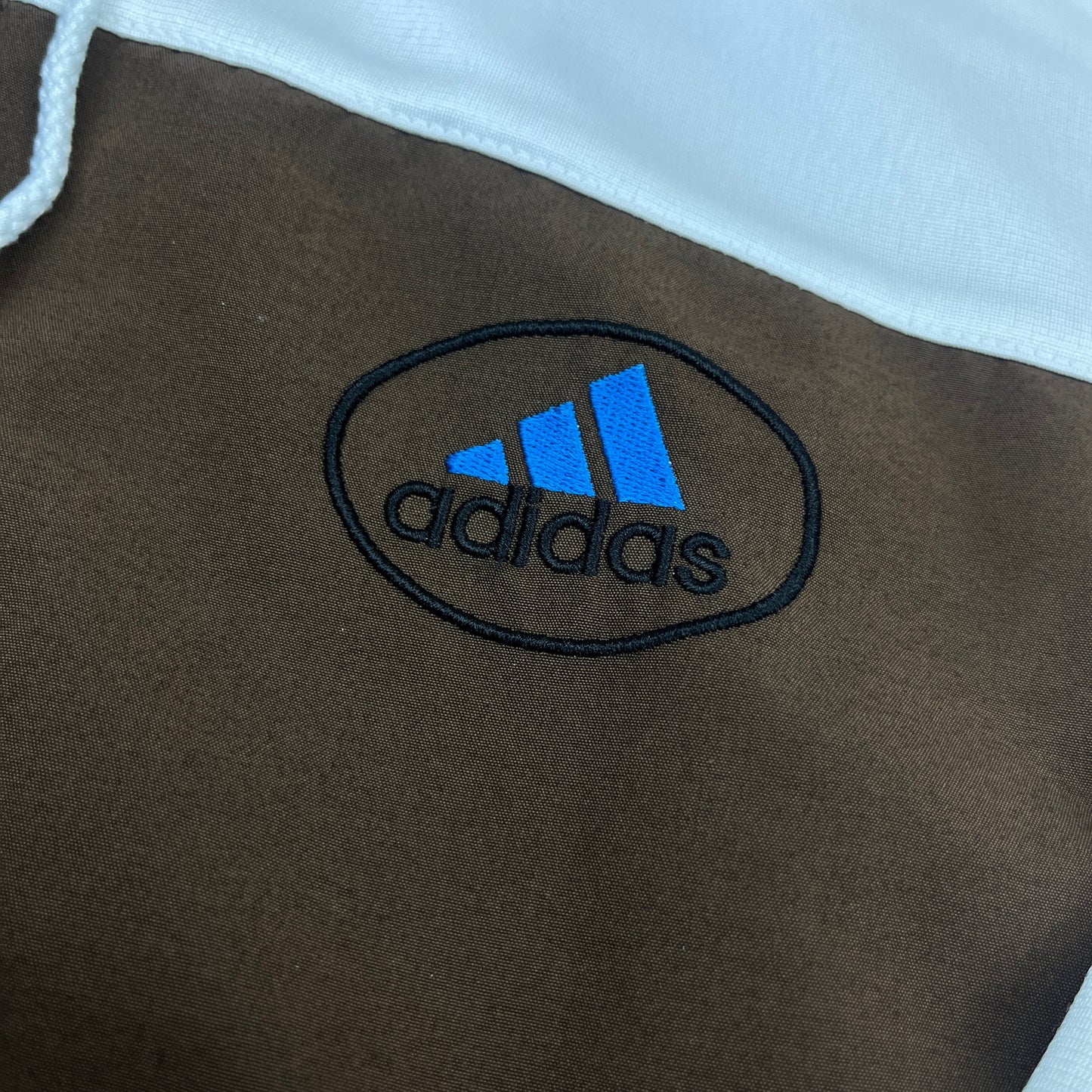 02822 Adidas 90s Basketball Convertible Tracktop