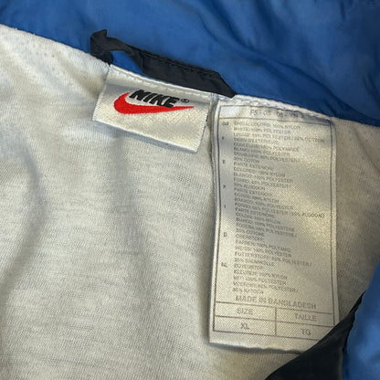 02560 Nike 90s Tracktop