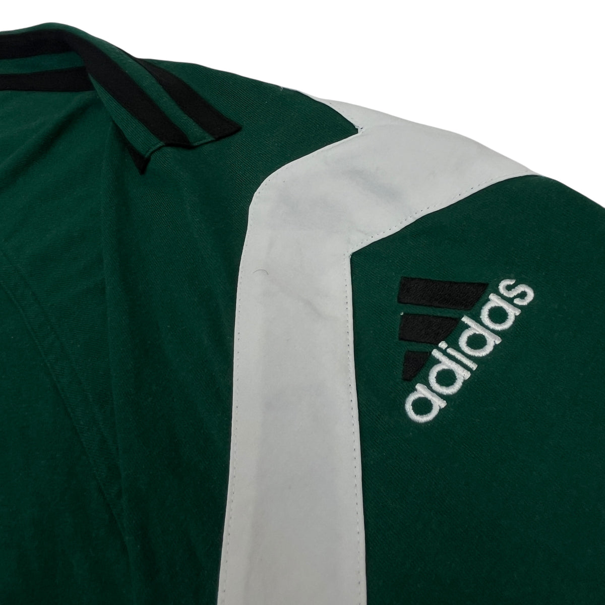 ADIDAS 90s Tshirt