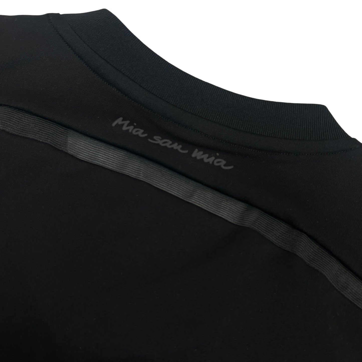Adidas FC Bayern München 2014-2015 Third Jersey