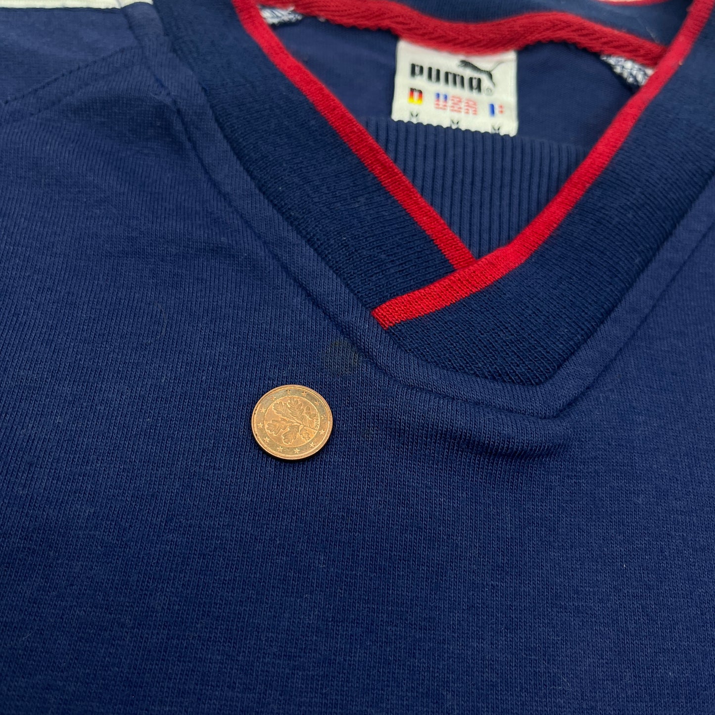 01956 Puma King 90s Tshirt