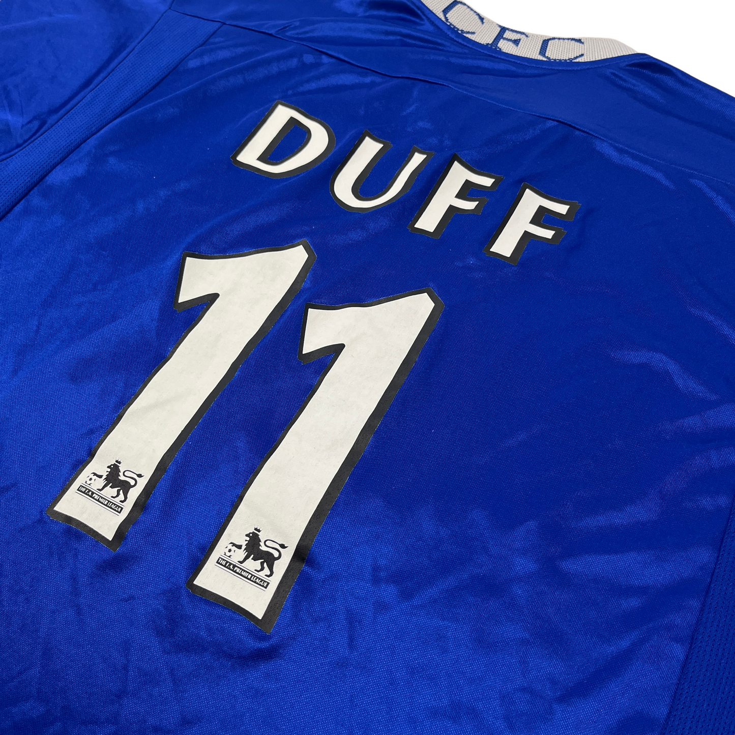 01572 Umbro FC Chelsea Damian Duff 2005 Home Jersey
