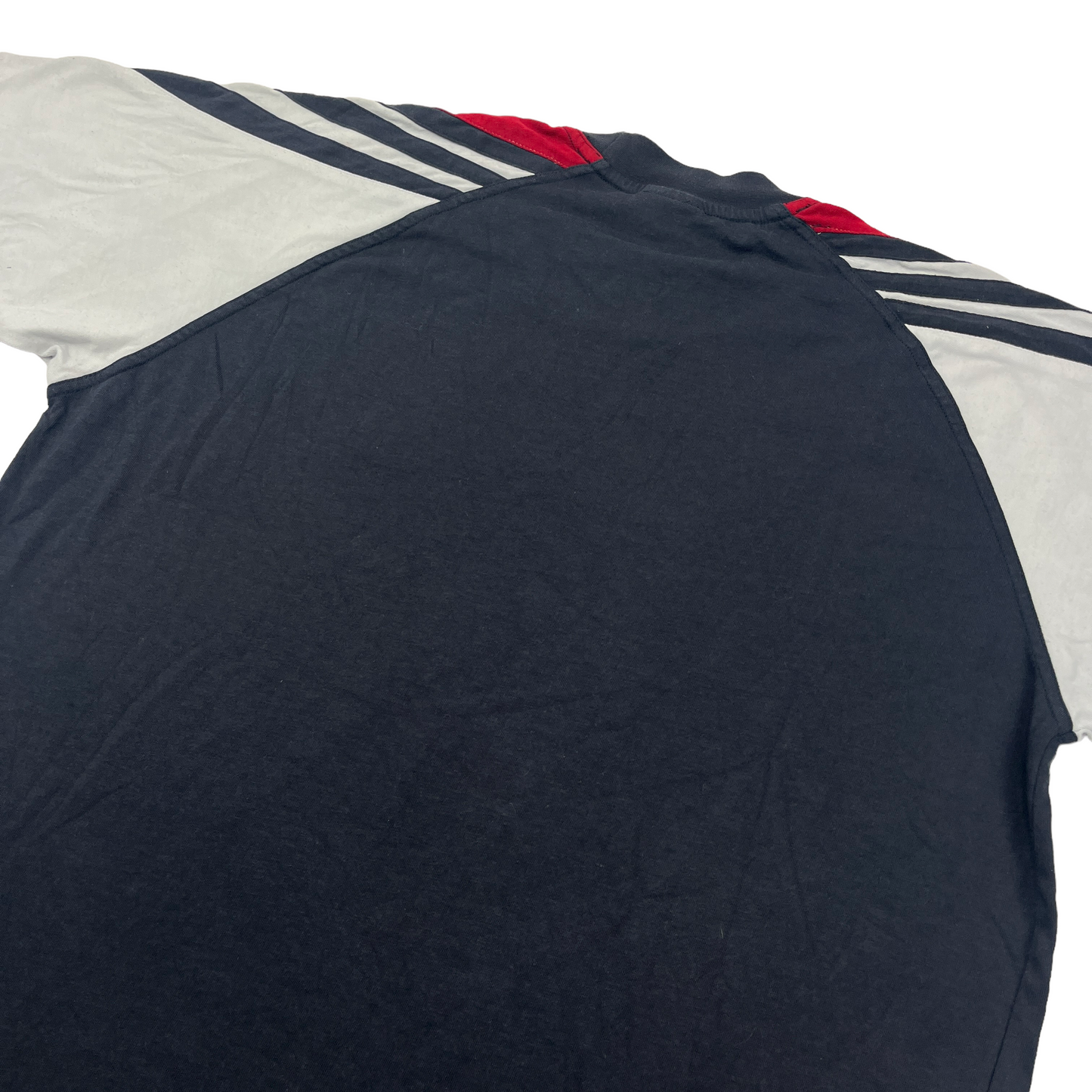 01975 Adidas 90s Tshirt