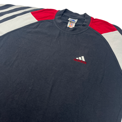 01975 Adidas 90s Tshirt
