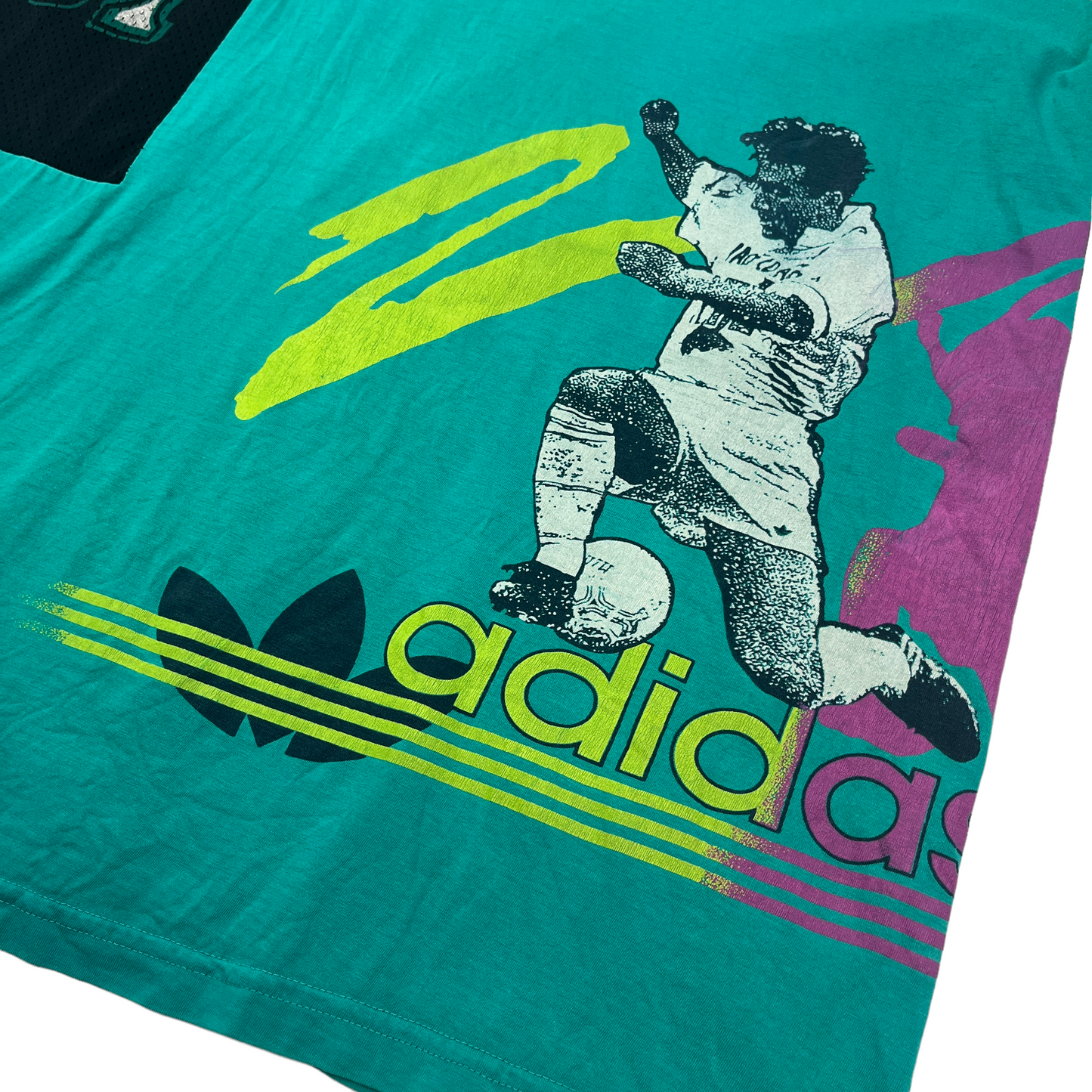 01675 Adidas 90s „Soccer” Tshirt