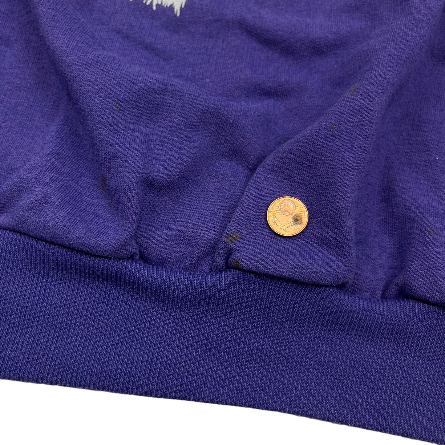 01666 Adidas 90s Sweater