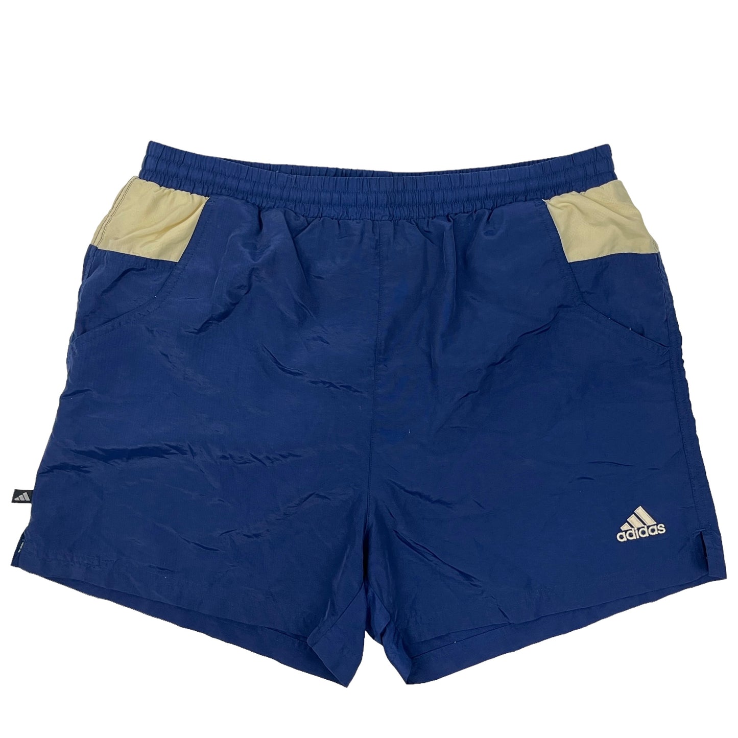 01477 Adidas 90s Shorts