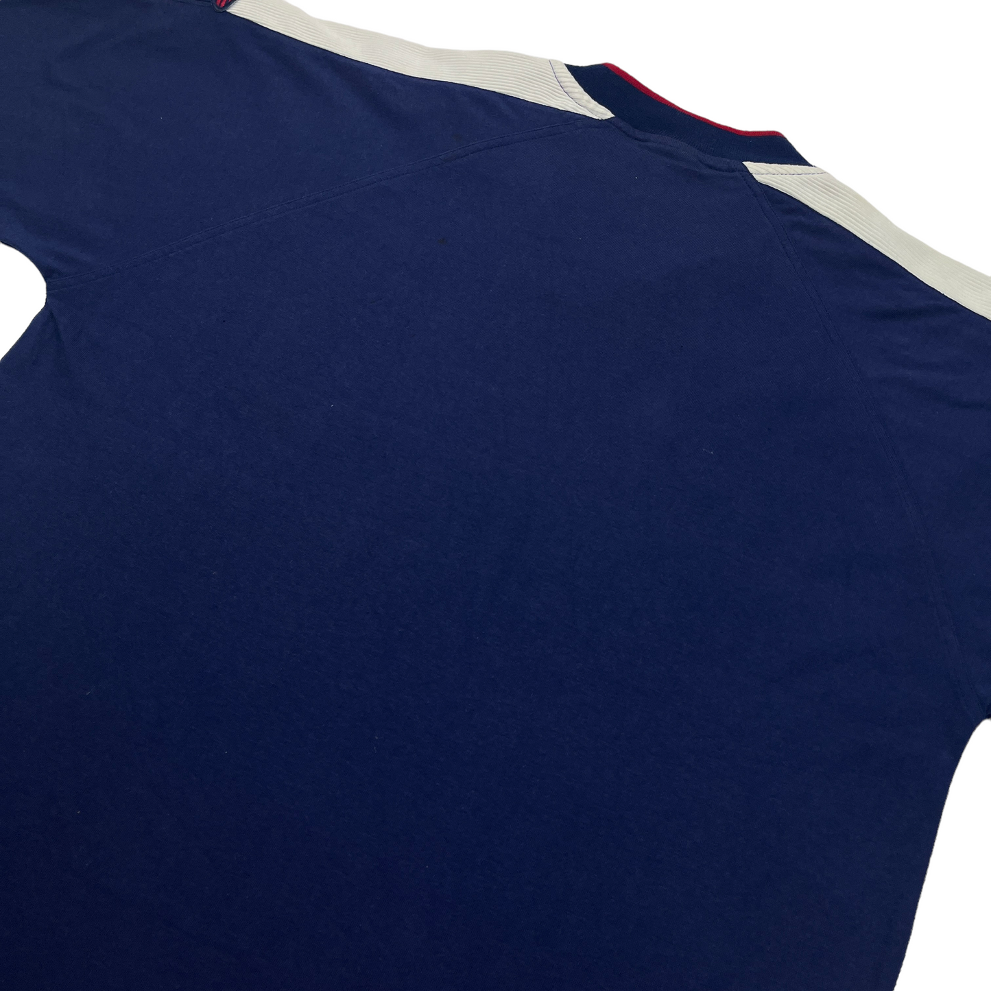 01956 Puma King 90s Tshirt