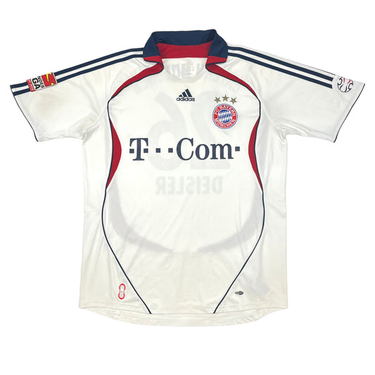 01488 Adidas Bayern München 06/07  „Sebastian Deisler“ Away Jersey