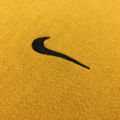0544 Nike Vintage 90s Logo Sweater
