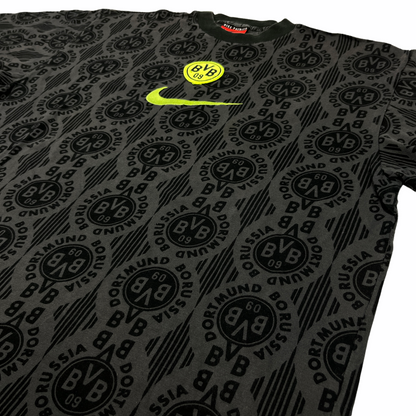 0864 Nike 90s Borussia Dortmund Tshirt