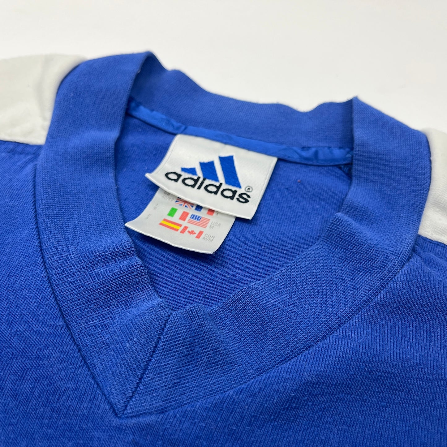 0799 Adidas Vintage 80s T-Shirt