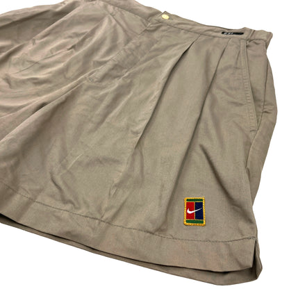 0884 Nike Vintage Challenge Court Tennis Shorts