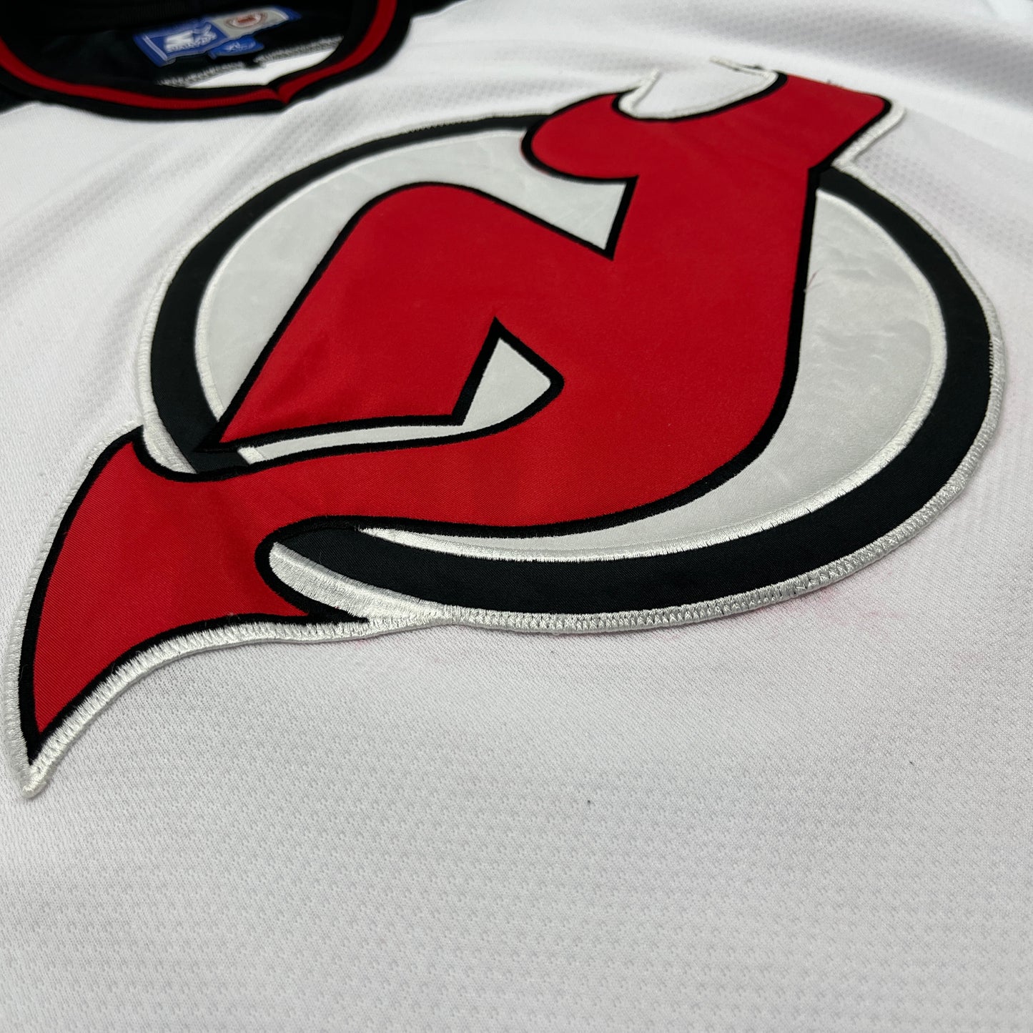 0687 Starter Vintage New Jersey Devils Hockey Jersey