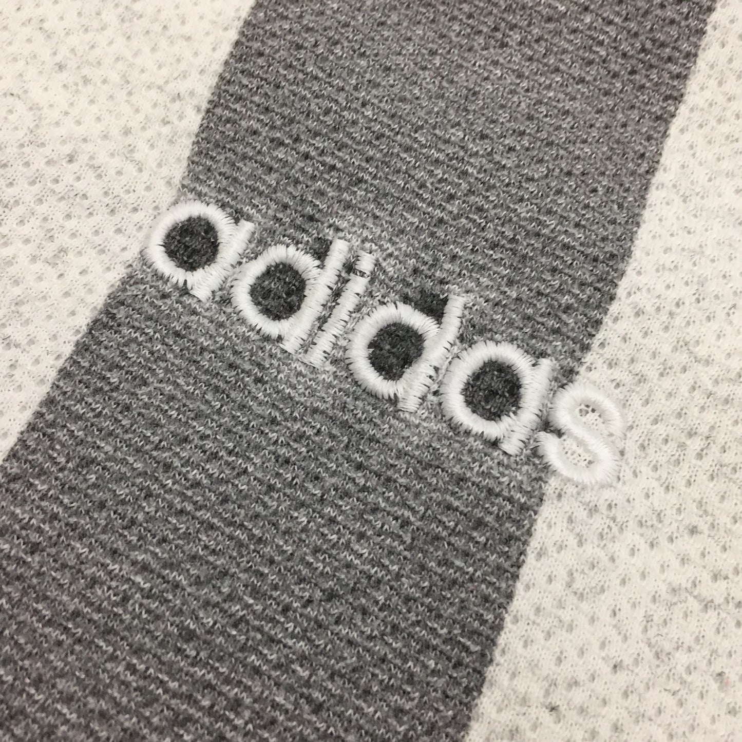 0007 Adidas Bootleg Vintage Sweater Equipment 90´s