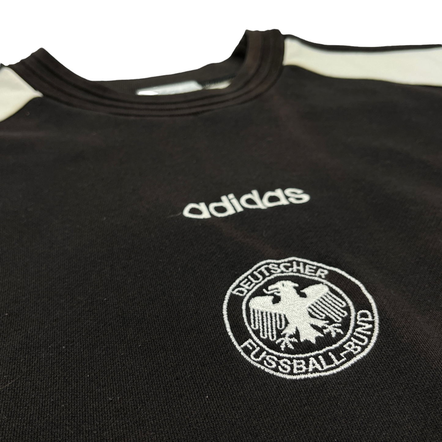 0934 Adidas Vintage 1994 DFB Training Sweater