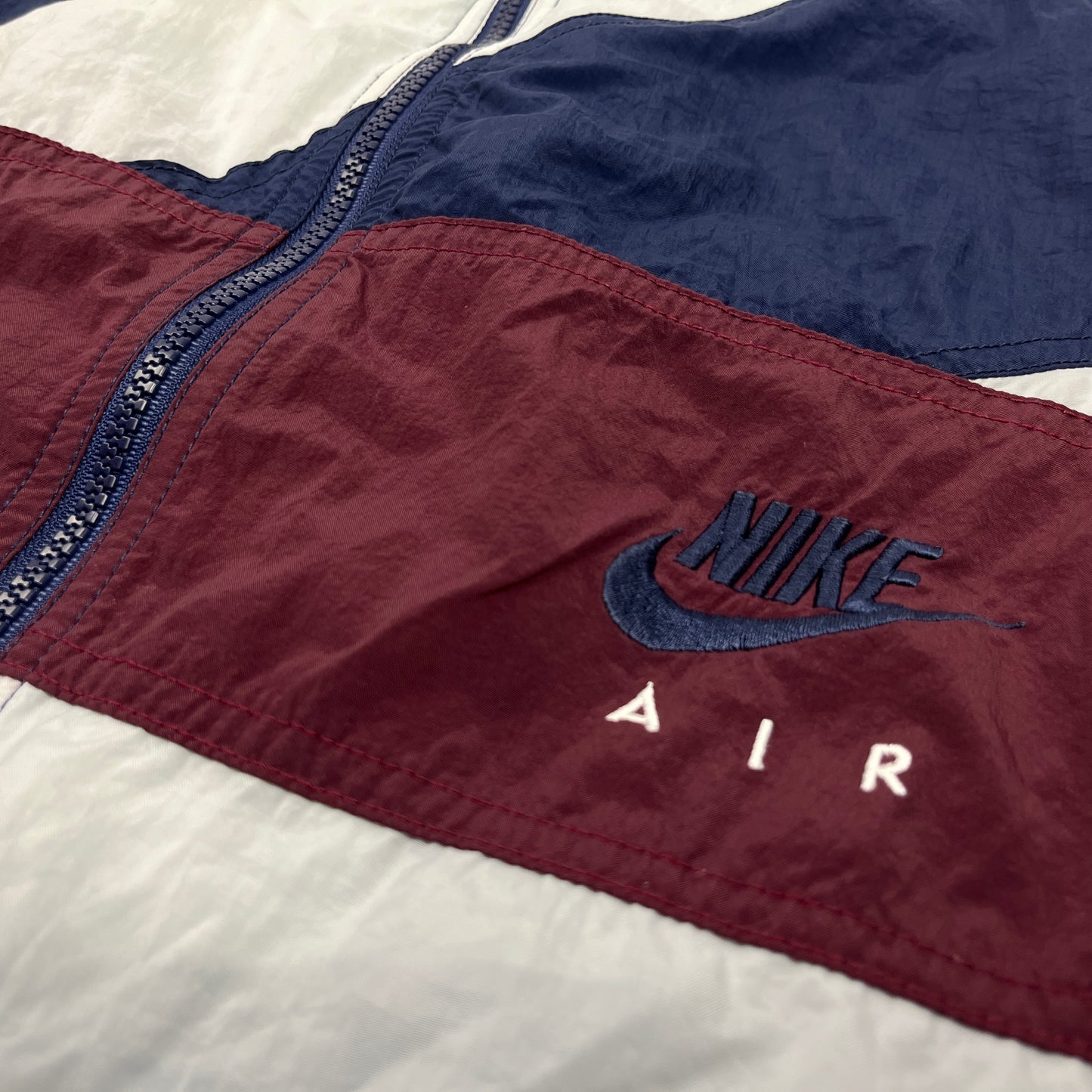 01010 Nike Vintage 90s Tracktop