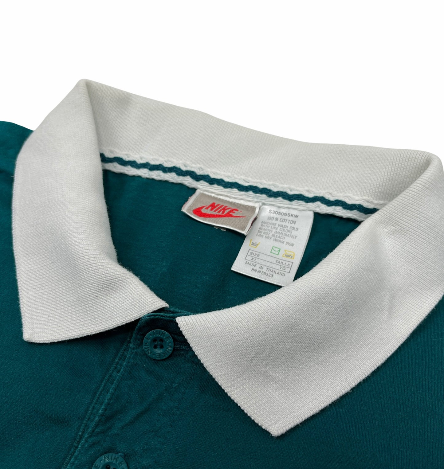 0693 Nike Vintage Supreme Court Tennis Poloshirt
