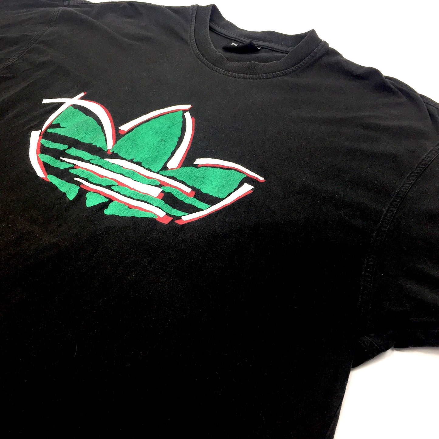 0542 Adidas Vintage 90s Trefoil T-Shirt
