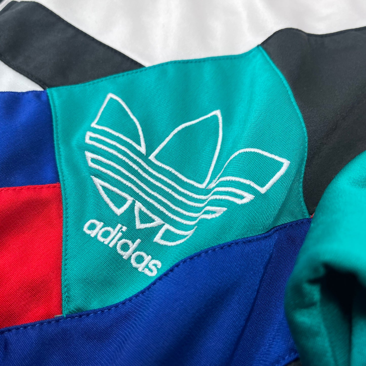0629 Adidas Vintage 90s Tracktop