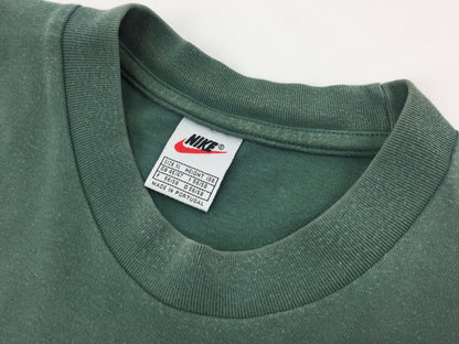 0552 Nike Vintage 90s Logo T-Shirt